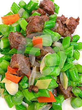 green vegetables with pork