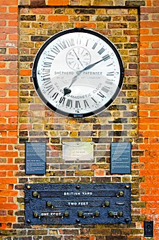 Greenwich clock