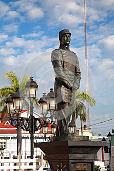 Gregorio Luperon monument photo