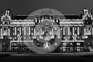 Gresham Palace at night with Christmas lights