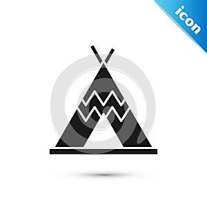 Grey Traditional indian teepee or wigwam icon isolated on white background. Indian tent. Vector