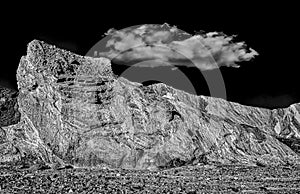 Greyscale shot of the rocks in the Mesquite Flats Sand Dunes in the Death Valley, California