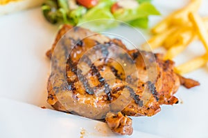 grill chicken steak