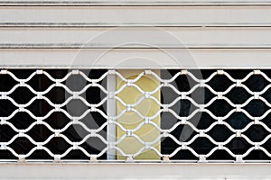 Grille gate