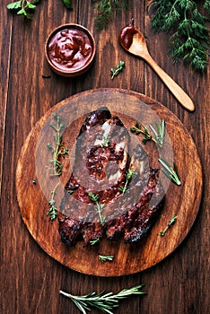 Grilled barbecue pork ribs, top view