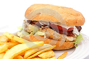 Grilled chicken burger with chips