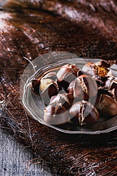 Grilled edible chestnuts
