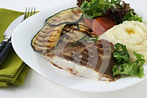 Grilled flounder with mashed potato