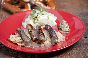 grilled franconian sausages