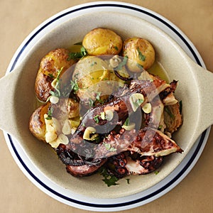 Grilled octopus with batatas a murro