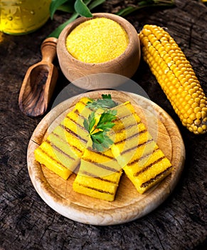 Grilled polenta