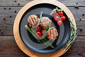 Grilled pork with organic vegetables