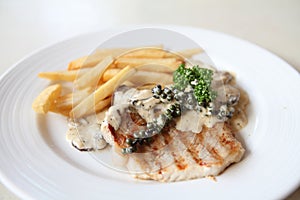 Grilled Porkchop with white sauce