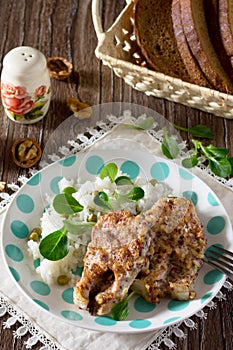 Grilled red fish with walnuts - healthy diet, diet