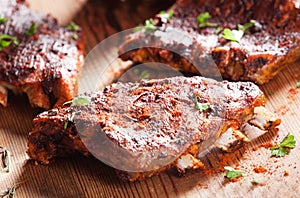 Grilled ribs seasoned with hot spices