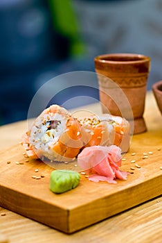 Grilled salmon sushi