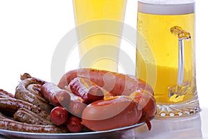 Grilled sausages with beer