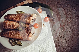 Grilled shad with tomato