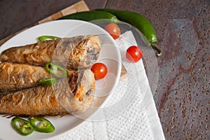 Grilled shad with tomato