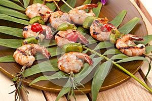 Grilled shrimps, tropical