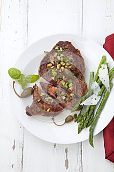 Grilled Steak with Asparagus