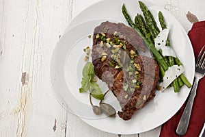 Grilled Steak with Asparagus