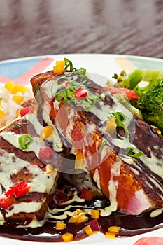 Grilled Tuna Plate Close