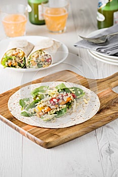 Grilled vegetables wraps