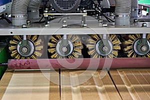 Grinding woodworking machine