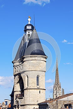 Grosse cloche in Bordeaux photo