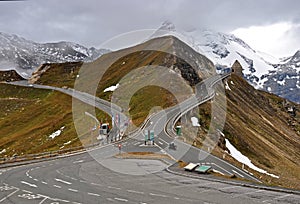 Grossglockner Hochalpenstrasse with TÃ¶rlkopf.