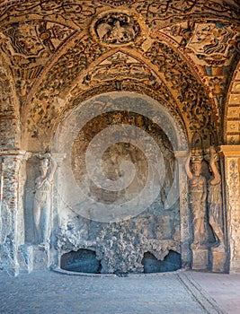 Grotto mainsail in the garden at Villa D`Este in Tivoli, Italy