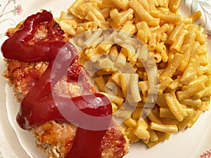 Ground Chicken Meatloaf With Ketchup and Macaroni and Cheese