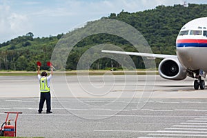 Ground crew command aircraft