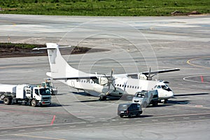 Ground handling of turboprop plane