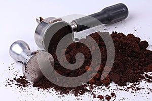 Groung coffee and tea .