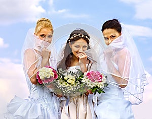 Group bride and groom summer outdoor.