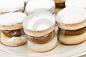 Group of caramel filled cookies
