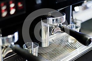 Group head coffee machine