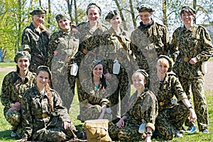 Group of military women and man