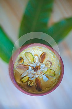 Pistachio nut mango pudding ice cream