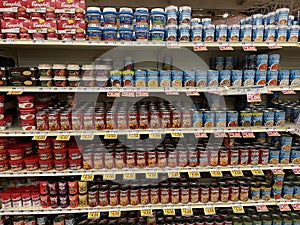 Food Lion grocery store interior Progresso and Chunky soup section