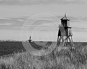 Groyne Lighthouse Black/White.