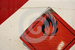 Grunge flammable symbol photo