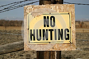 Grungy No Hunting Sign
