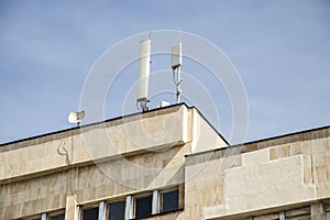 GSM cell phone antenna