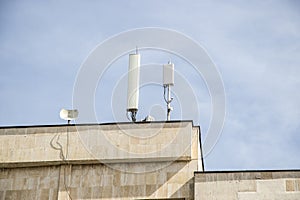 GSM cell phone antenna