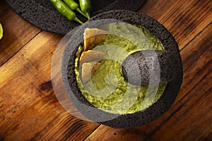 Guacamole in molcajete Mexico recipe topview