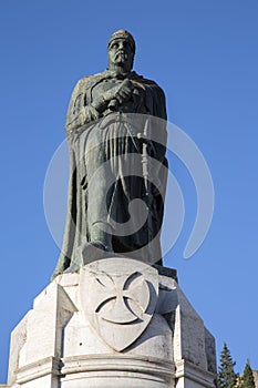 Gualdim Pais Monument, Tomar photo