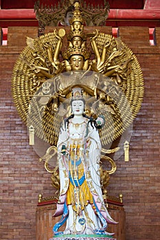 Guan Yin with ten thousand hands